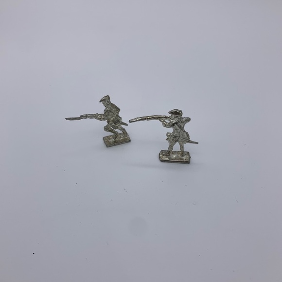 Other - 2 Vintage Miniature Civil War Led Musketeers Toy Figures